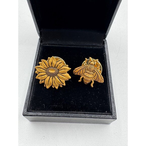 Vintage Bee And Sunflower Gold Tone Pin Brooch - Picture 2 of 4
